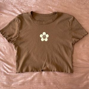 Pac-sun brown smiley flower top🤎